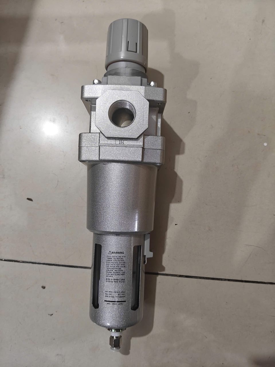 Bộ Lọc Đơn + Điều Áp Khí Nén SKP SAW 600-06